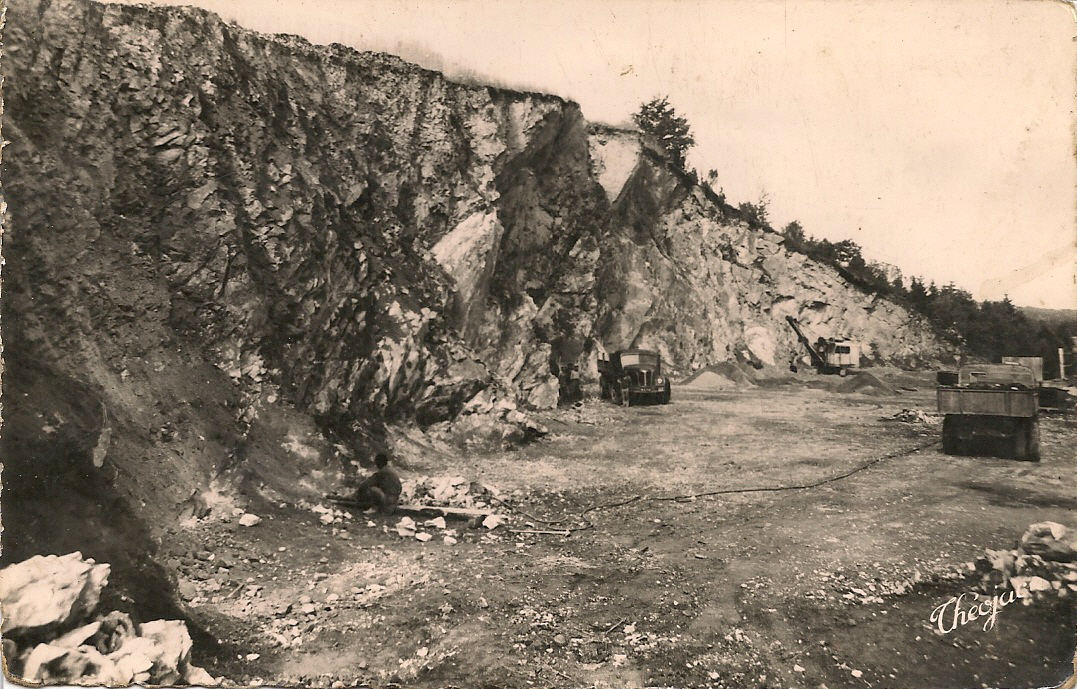 Anciennes carrières de granit des Rochettes