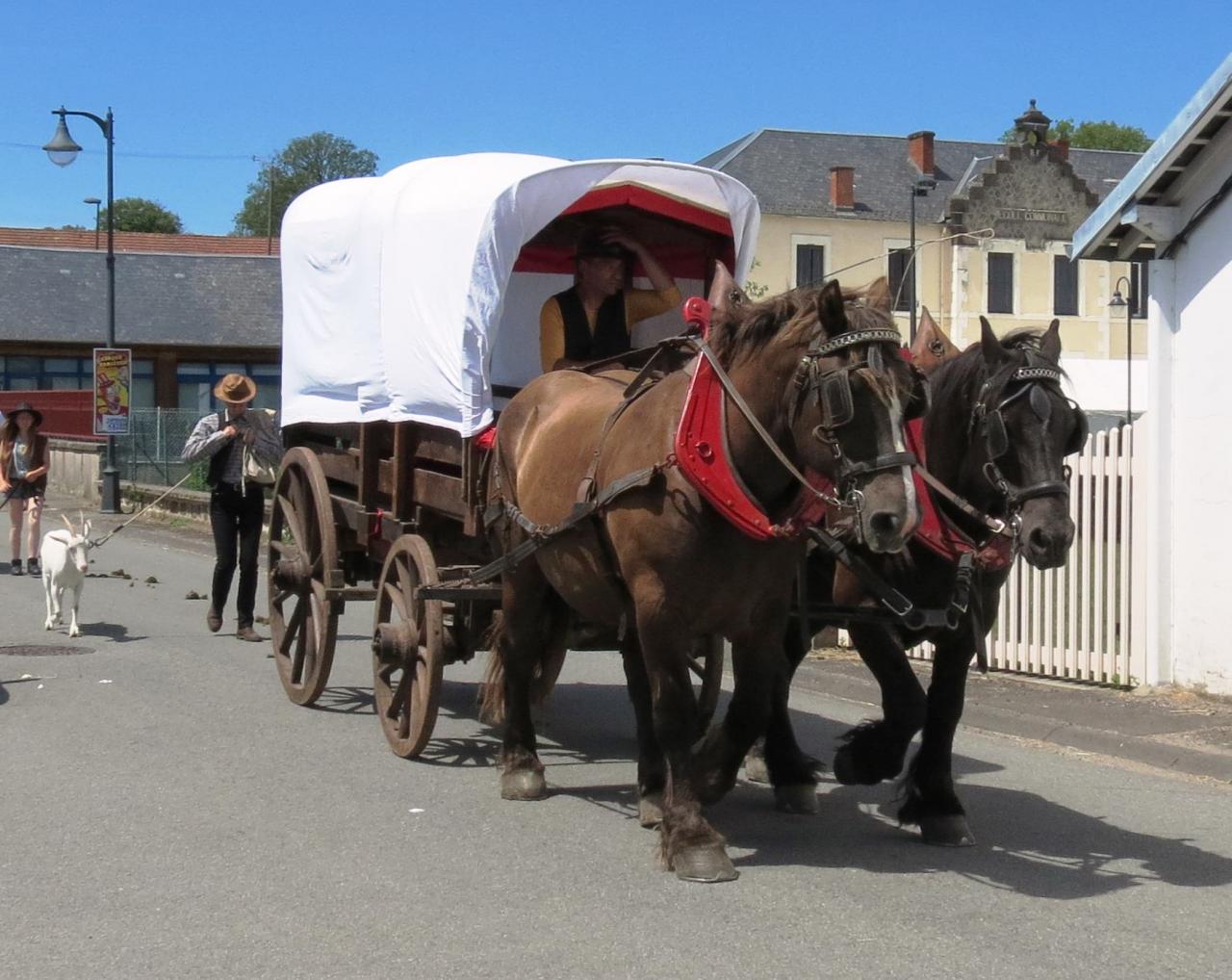 Chariot venant de l'Ouest