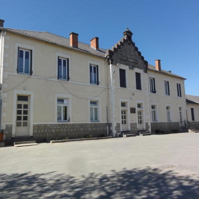 Le bâtiment scolaire de la commune